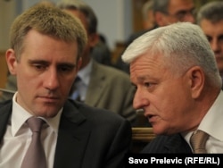 Igor Lukšić i Duško Marković u Skupštini, 21. decembar 2011.