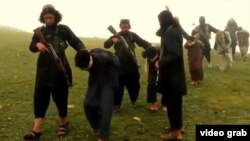 داعش ډله چې ننګرهار یې قوي مرکز بلل کېږي