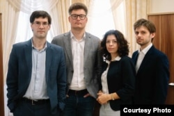 Advokati Serhej Zikratski (levo) i Dzimtri Laeuski: "Sada možete biti pritvoreni samo ako šetate i ništa ne vičete", kaže Laeuski.