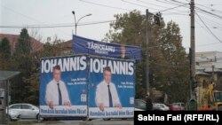 Klaus Iohannis din partea PNL-PDL este pe locul doi în sondajele la urne care se fac, potrivit sociologilor angrenati in acest proces
