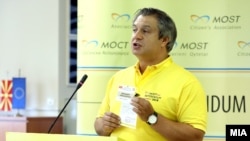 Претседателот на МОСТ Дарко Алексов