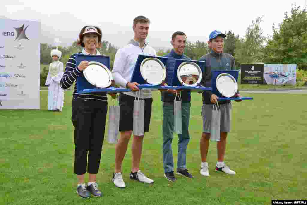 Pro Am жарысының жеңімпаздары. 