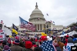 (Imagine de arhivă) Suporterii lui Trump asaltează Capitoliul din Washington la 6 ianuarie 2021.
