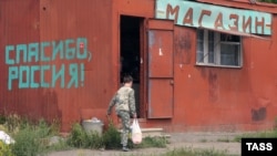 Многие российские эксперты называют подписанный договор избыточным, ненужным, если понимать под этим термином открытие новых возможностей или установление нового статус-кво