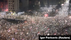 Studenti i antivladini demonstranti tokom protesta u Beogradu, 15.mart.