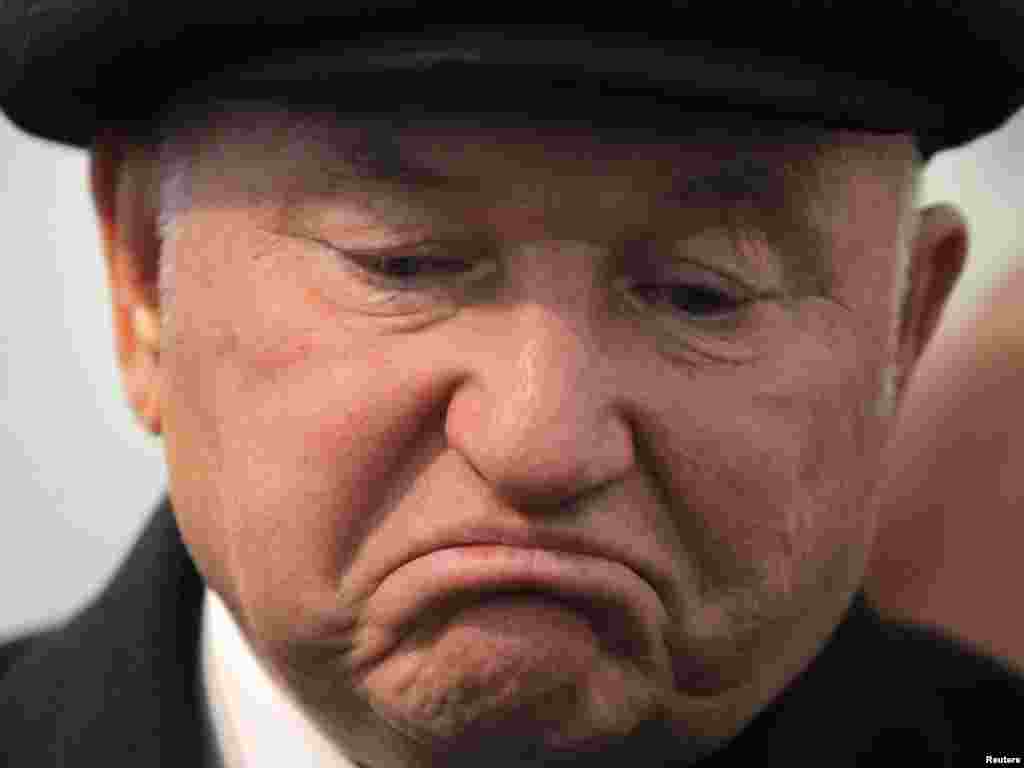 Rusija - Moskovski gradonačelnik Yuri Luzhkov smijenjen je od strane predsjednika Medvedeva, uz obrazloženje da je izgubio povjerenje, 18.09.2010. Foto: Reuters / Denis Sinyakov
