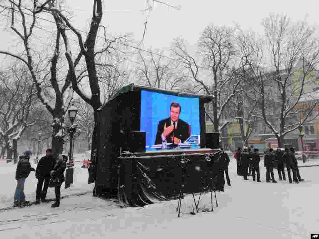 Ukrajina - Obraćanje predsjednika Janukovića nakon prve godine predsjedničkog mandata, 25.02.2011. Foto: AFP / Yuriy Dyachyshyn