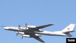 В ракетных стрельбах российских бомбардировщиков эксперты видят инструмент внутренней политики страны.