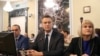 Россия. Алексей Навальный и его адвокаты Вадим Кобзев и Ольга Михайлова на заседании Верховного суда РФ. 16.11.2016. Москва