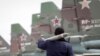 В Сирии идет гражданская война. Российская авиация неизбежно будет попадать не только в боевиков, но и по гражданскому населению, как это было в Афганистане или Чечне