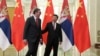 Presidenti i Serbisë, Aleksandar Vuçiq dhe ai i Kinës, Xi Jinping. Foto nga arkivi. 
