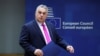 Premierul ungar Viktor Orbán și-a intensificat în ultimul timp campania împotriva deschiderii negocierilor de aderare a Ucrainei la UE, a blocat acordarea celor 50 de miliarde de euro țării devastate de război și s-a opus acordării în continuare de sprijin militar. 