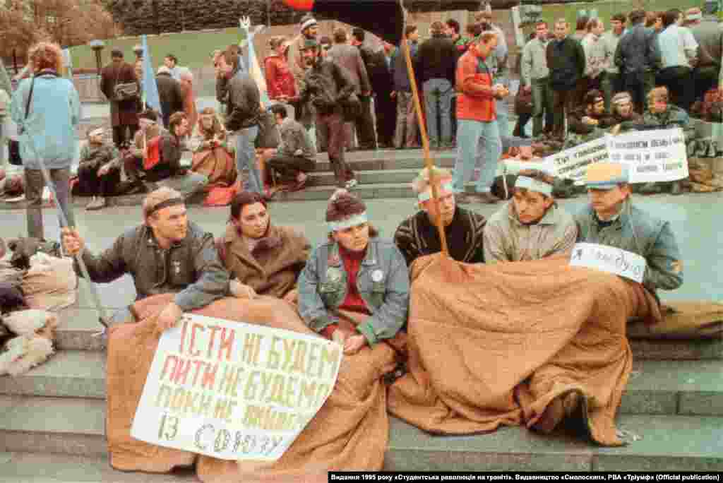 Elections in March 1990 fractured the Communist Party's monopoly on power in Ukraine. Months later, as Soviet President Mikhail Gorbachev sought to prevent the disintegration of the U.S.S.R., hundreds of thousands of people participated in protests and strikes across Ukraine calling for independence. The "Revolution on Granite" (pictured), was a student protest held that year in October, centered on Maidan Nezalezhnosti (Independence Square), in Kyiv.