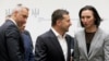 Генеральний прокурор України Руслан Рябошапка, голова Вищого антикорупційного суду України Олена Танасевич і президент України Володимир Зеленський під час брифінгу з нагоди початку роботи Вищого антикорупційного суду України, Київ, 5 вересня 2019 року
