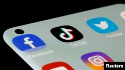 Rusia a blocat principalele platforme de socializare, cum ar fi Facebook și Twitter.