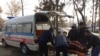 Госпитализация пострадавшего прохожего.