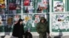 Общая неустроенность в сочетании с разочарованием в системе управления привела к чрезмерной политизированности населения