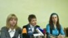 Жонкі палітвязьняў: Жыцьцё нашых мужоў пад пагрозай!