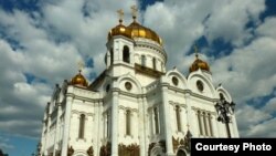 Россия признала независимость Южной Осетии, однако Русская православная церковь не спешит следовать ее примеру. Она по-прежнему считает, что, согласно православным канонам, это территория Грузинской церкви